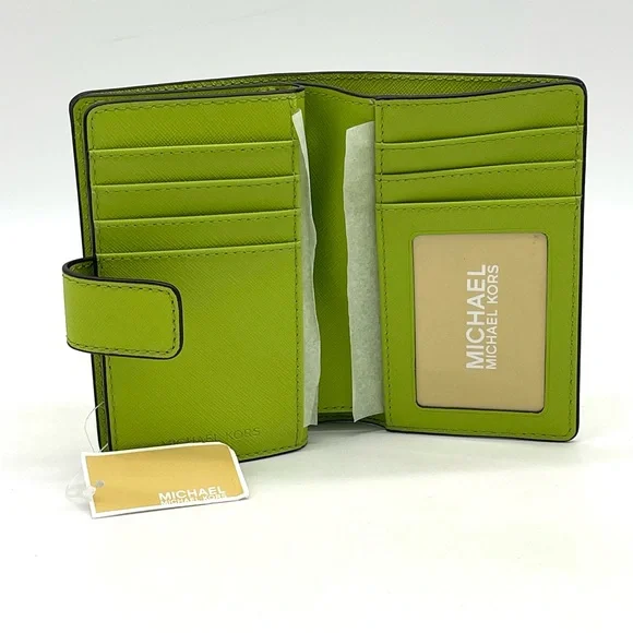 Michael Kors Medium Bifold Zip Corner Wallet - Picture 5 of 8